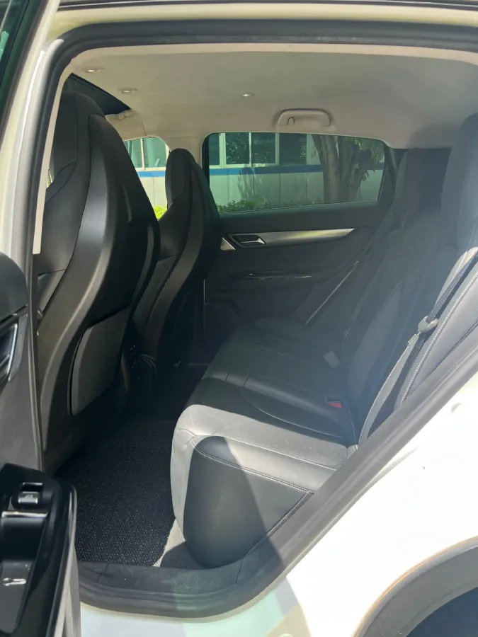 2018 Suzuki Alivio 1.6L 122HP L4 6AT,autocango,china used car exporter,china ev exporter,chinese used car exporter,chinese used ev exporter