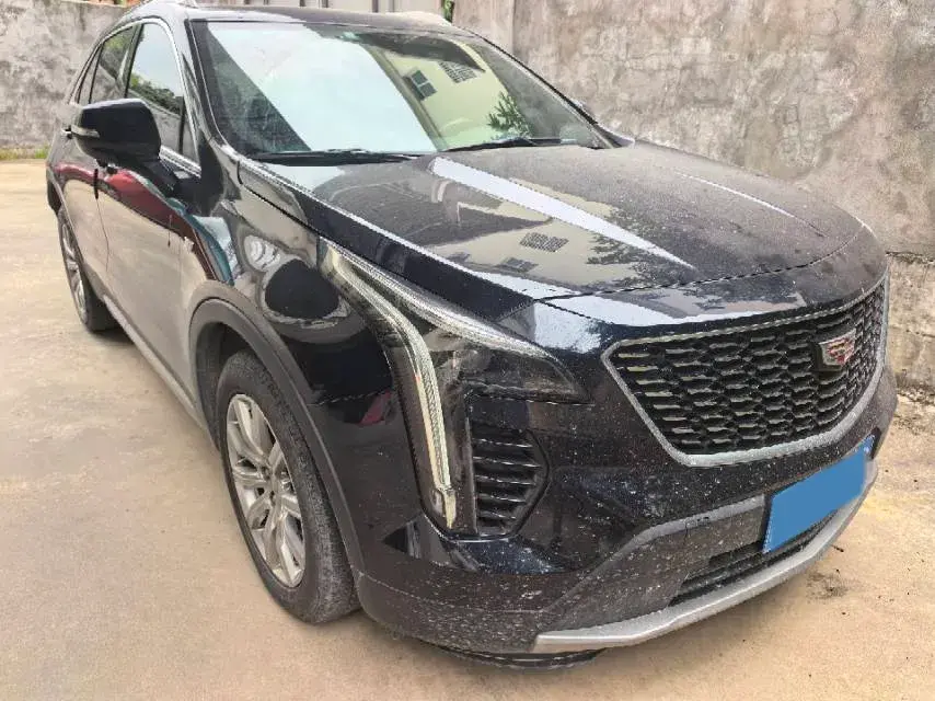 2021 CADILLAC XT4 thumbnail 3
