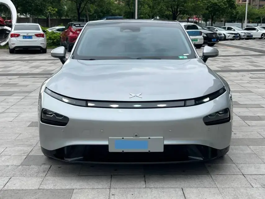 2021 XPENG P7 thumbnail 2