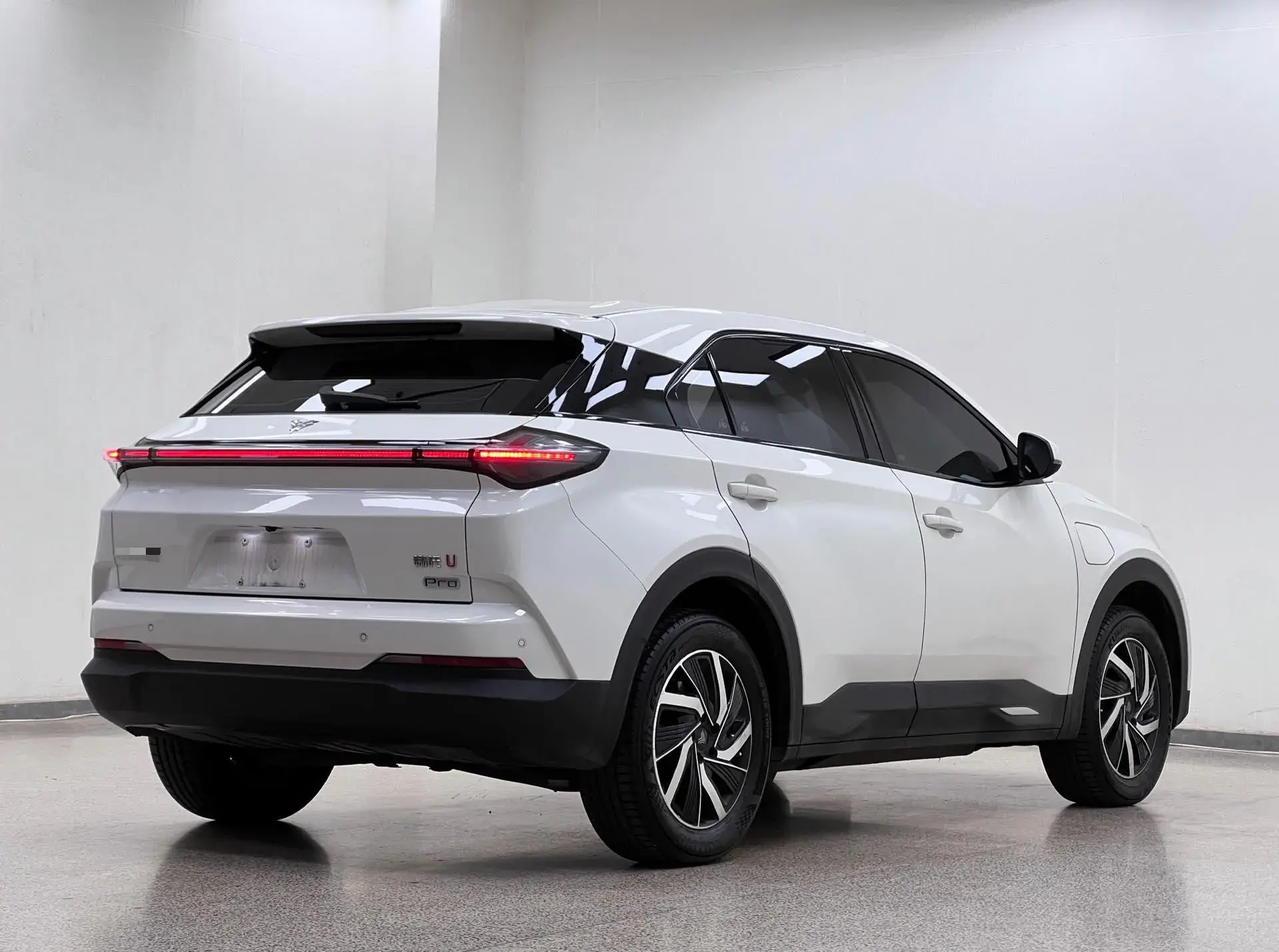 2021 NETA U thumbnail 4