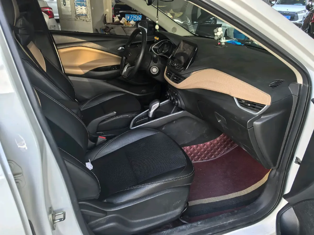 2020 Chevrolet Cavalier 1.0T 125HP L3 6AT,autocango,china used car exporter,china ev exporter,chinese used car exporter,chinese used ev exporter