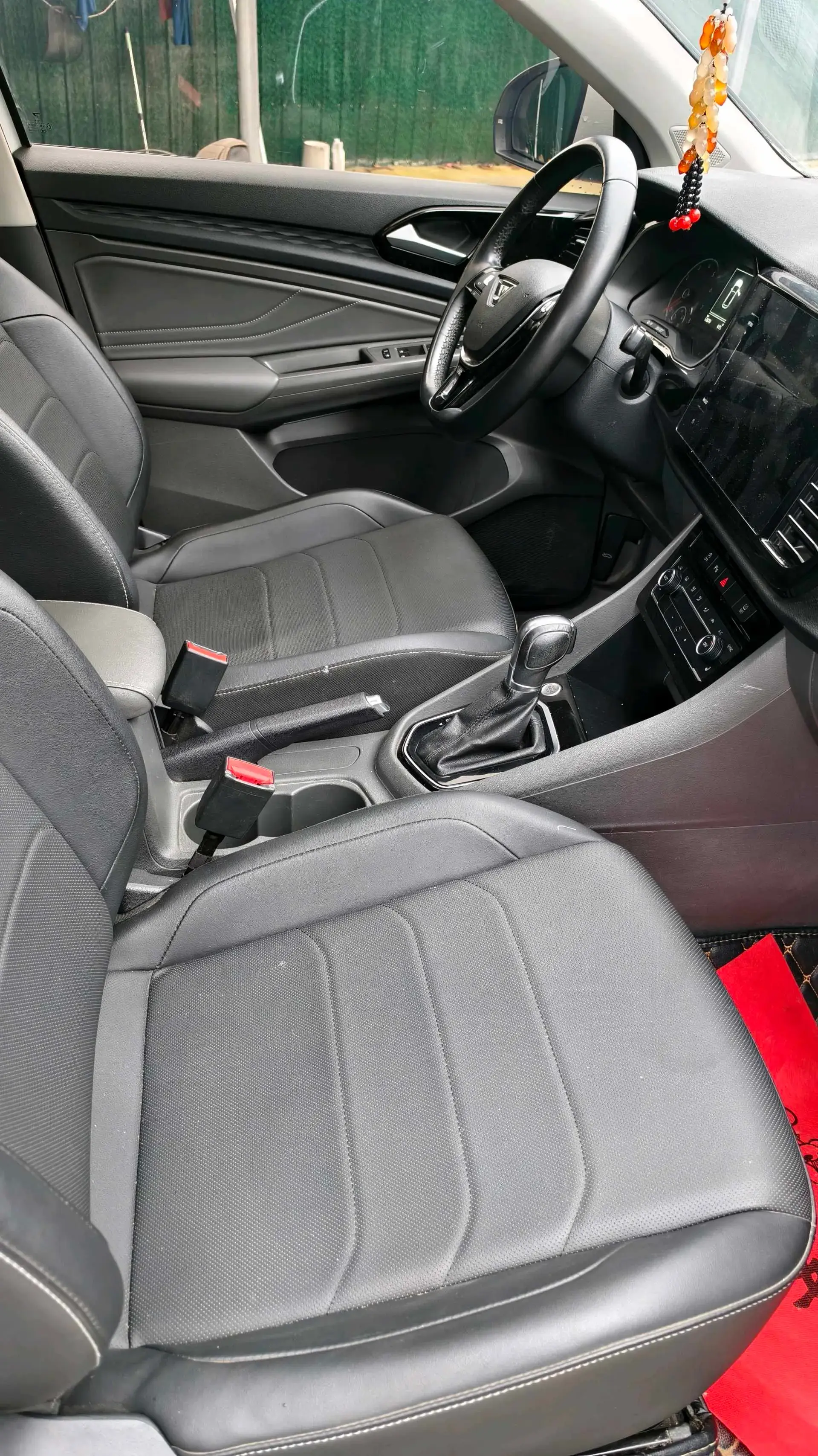 2019 JETTA VS5 thumbnail 4