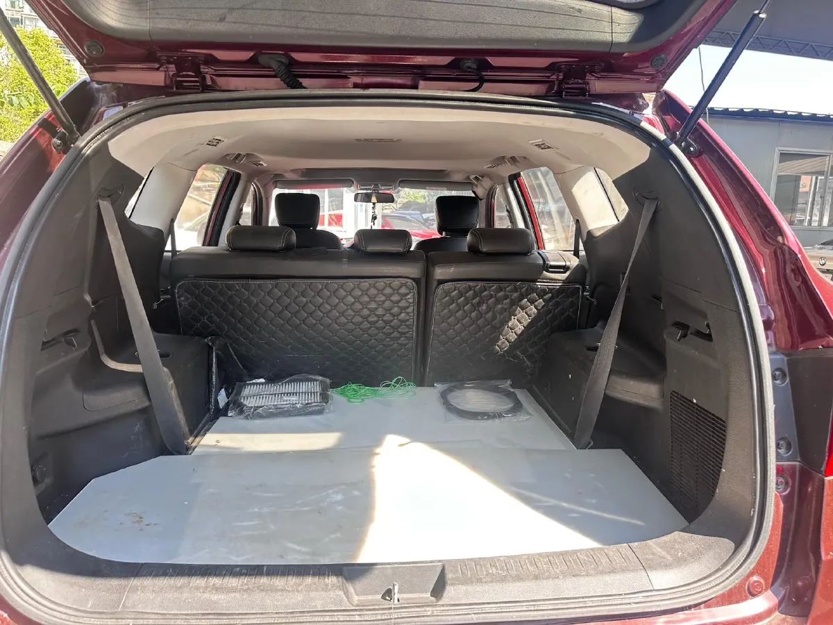 2017 LiFan X80 2.0T 192HP L4 6AT,autocango,china used car exporter,china ev exporter,chinese used car exporter,chinese used ev exporter