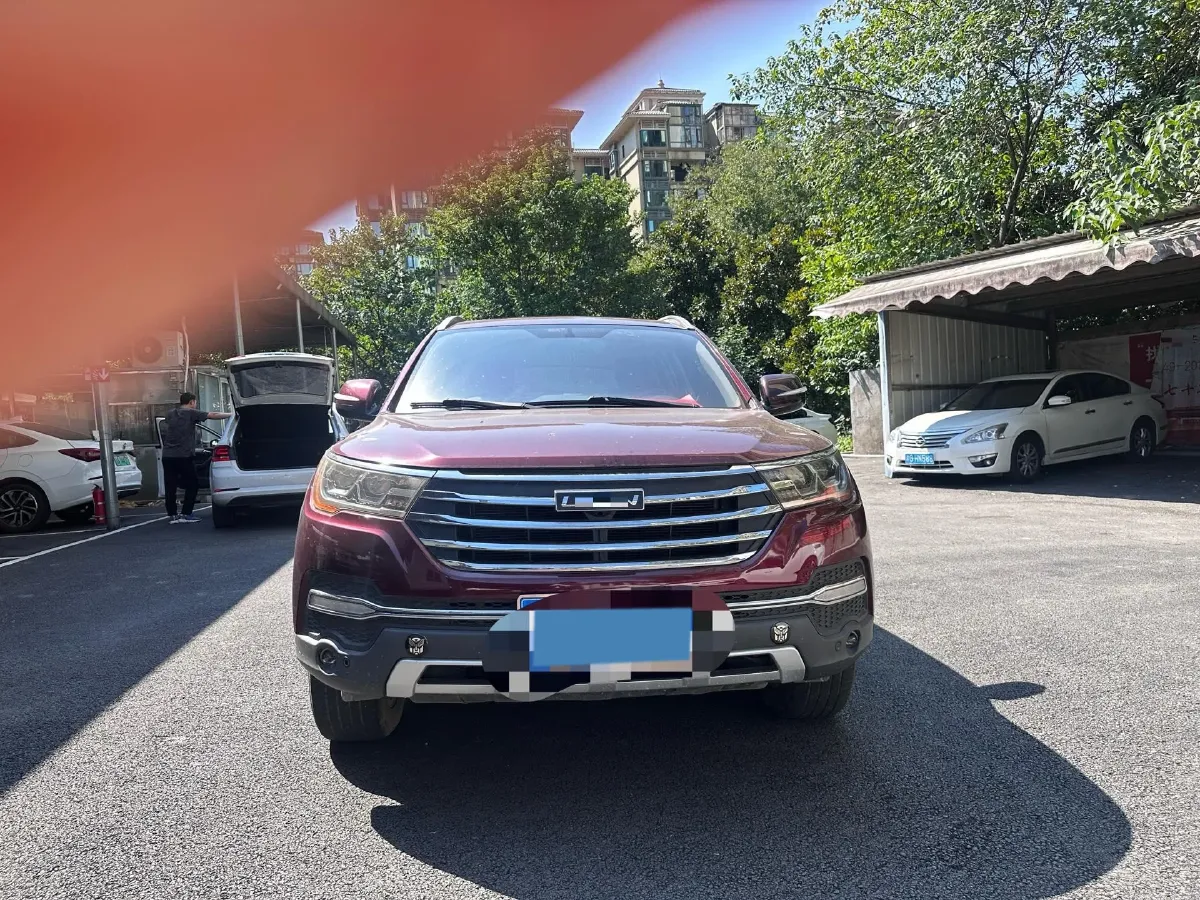 2017 LiFan X80 2.0T 192HP L4 6AT,autocango,china used car exporter,china ev exporter,chinese used car exporter,chinese used ev exporter