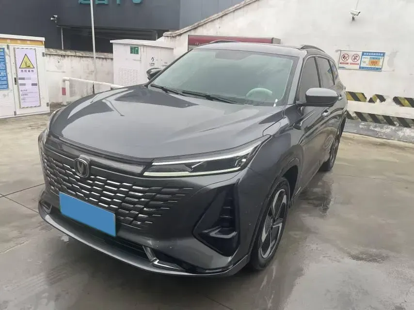 2023 ChangAn CS75 Plus iDD 1.5T 170HP L4 6TCT PHEV 28.39KWH,autocango,china used car exporter,china ev exporter,chinese used car exporter,chinese used ev exporter