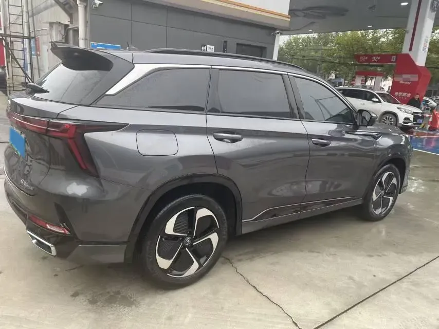 2023 ChangAn CS75 Plus iDD 1.5T 170HP L4 6TCT PHEV 28.39KWH,autocango,china used car exporter,china ev exporter,chinese used car exporter,chinese used ev exporter