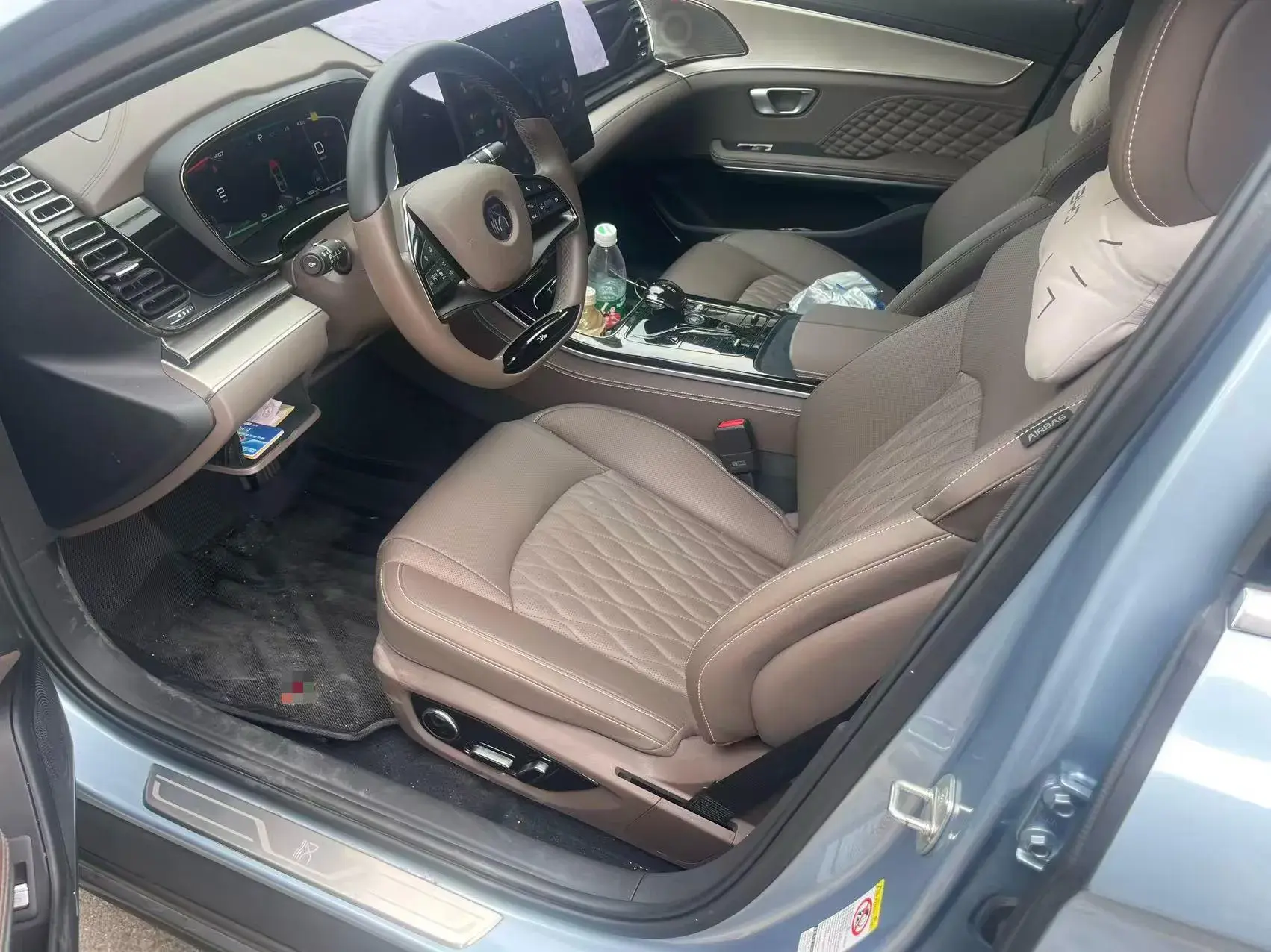 2023 BYD HAN thumbnail 3