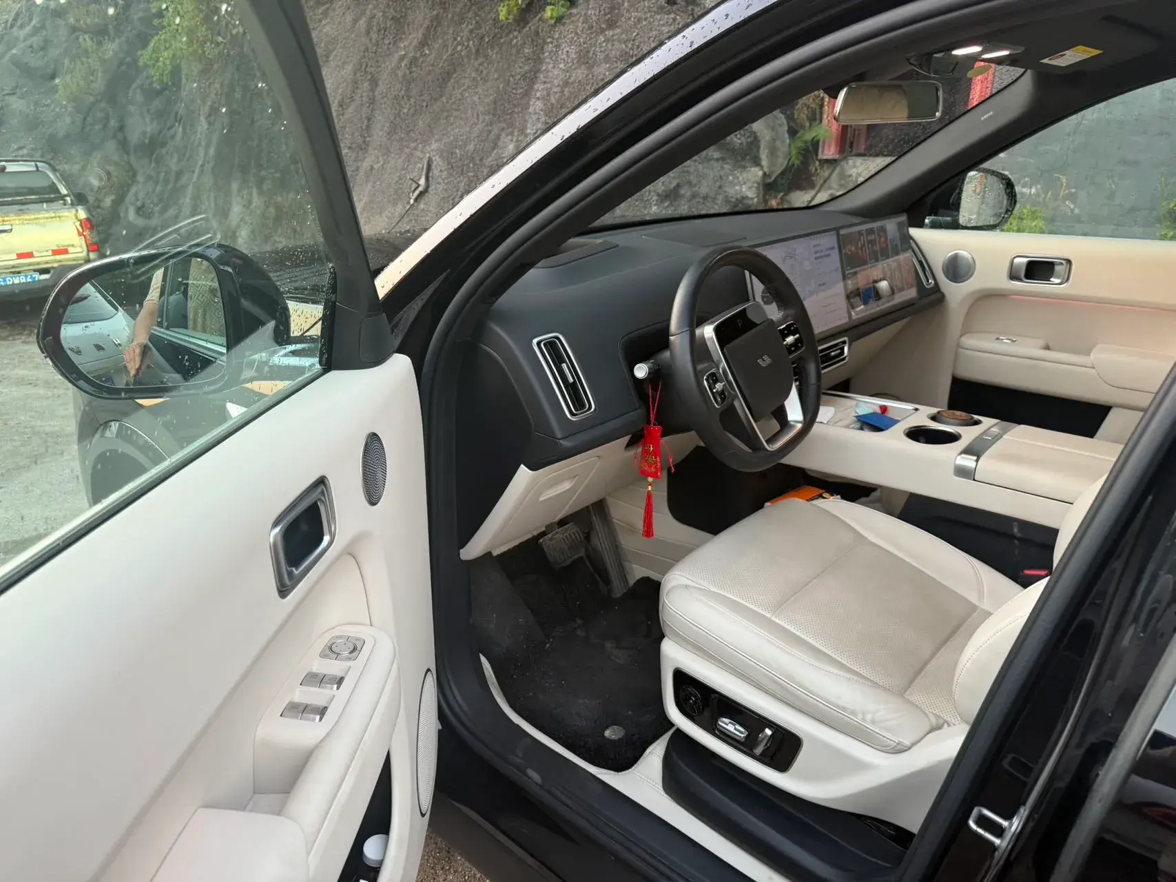 2024 LI L8 thumbnail 3