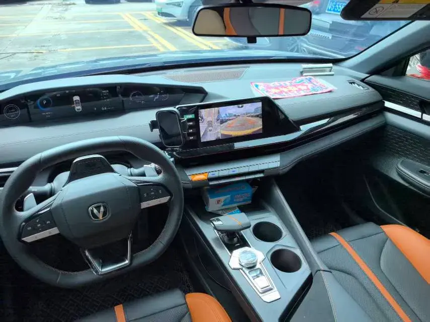 2024 CHANGAN UNI-V thumbnail 4