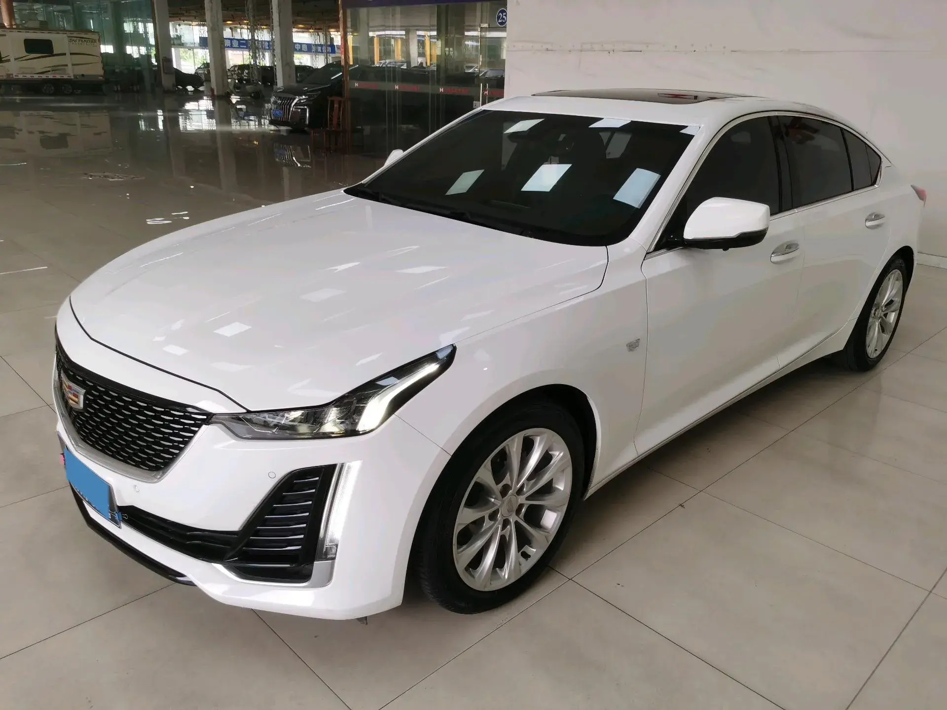 2020 CADILLAC CT5 view 1