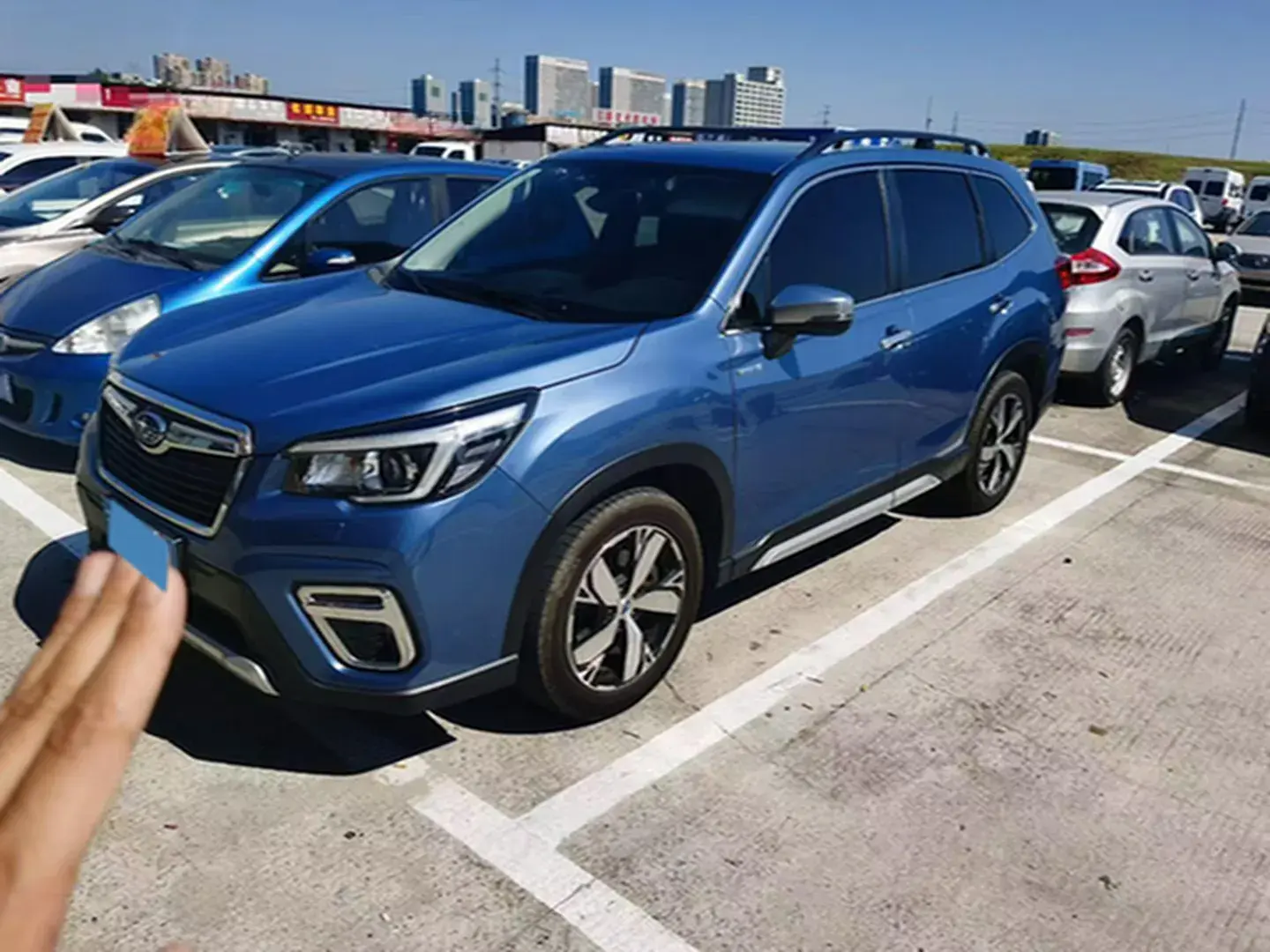 2019 SUBARU FORESTER view 1