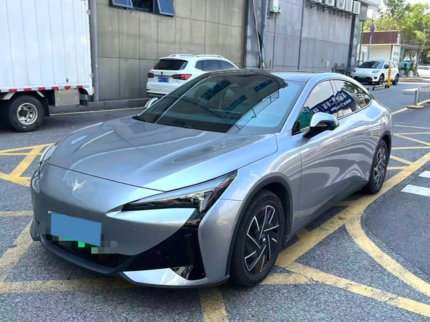 2024 ARCFOX ΑS5 view 1