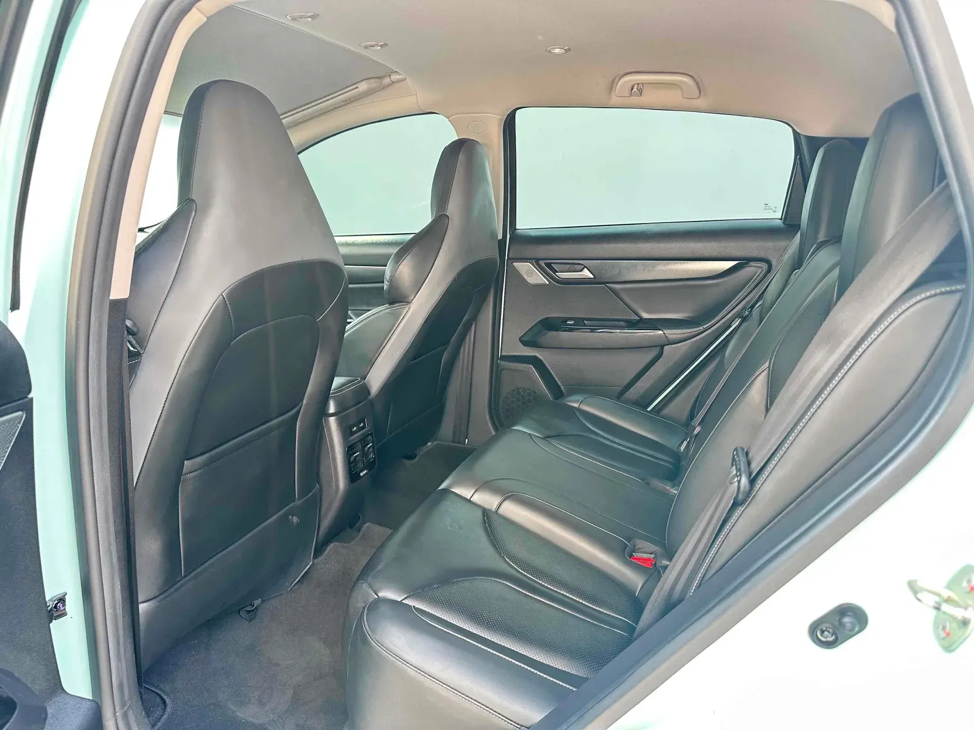 2021 XPENG G3 thumbnail 4