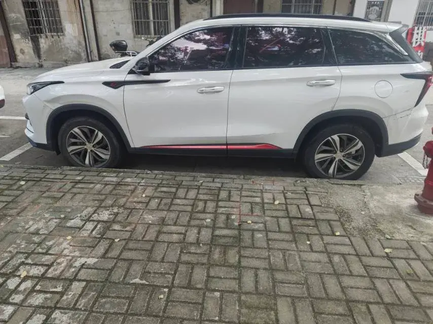 2020 CHANGAN CS75 thumbnail 3