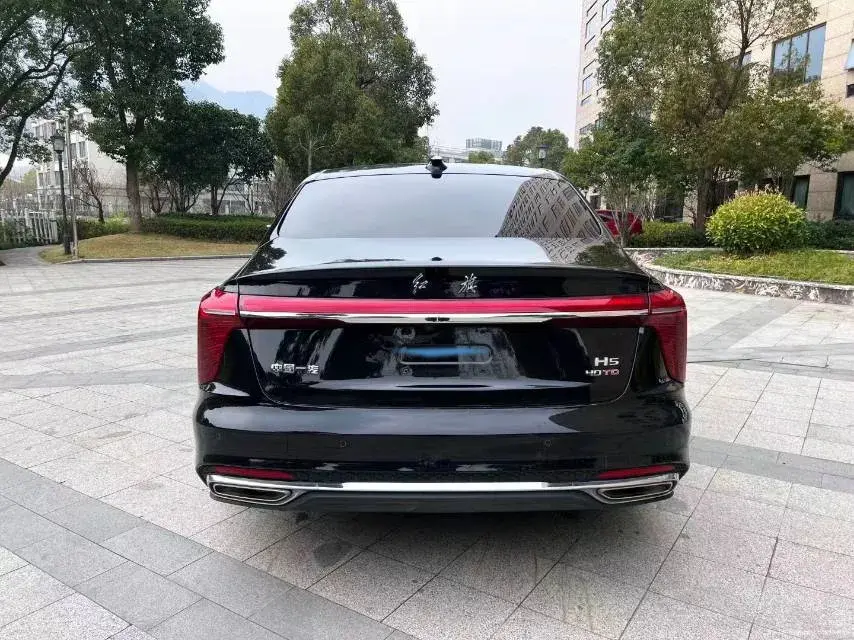 2023 HONGQI H5 thumbnail 4