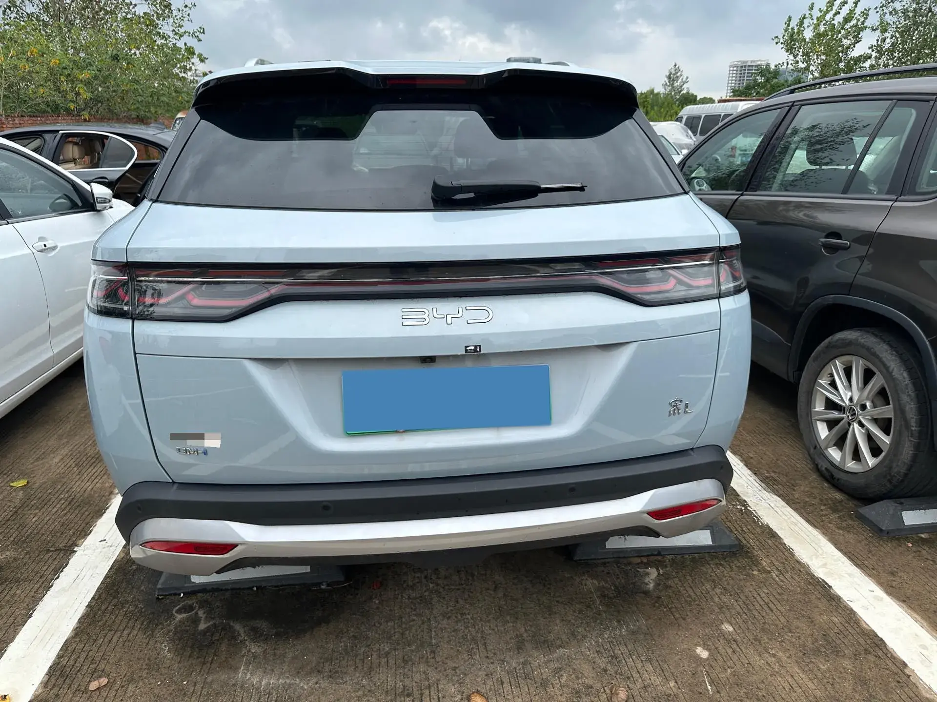 2024 BYD SONGL thumbnail 4