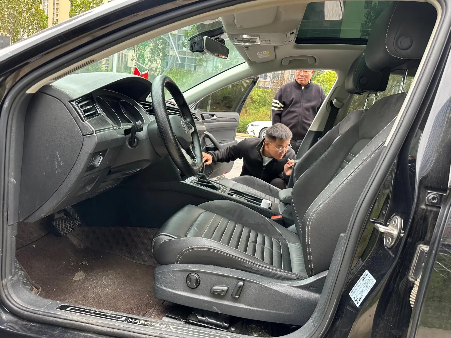 2020 VOLKSWAGEN MAGOTAN thumbnail 3