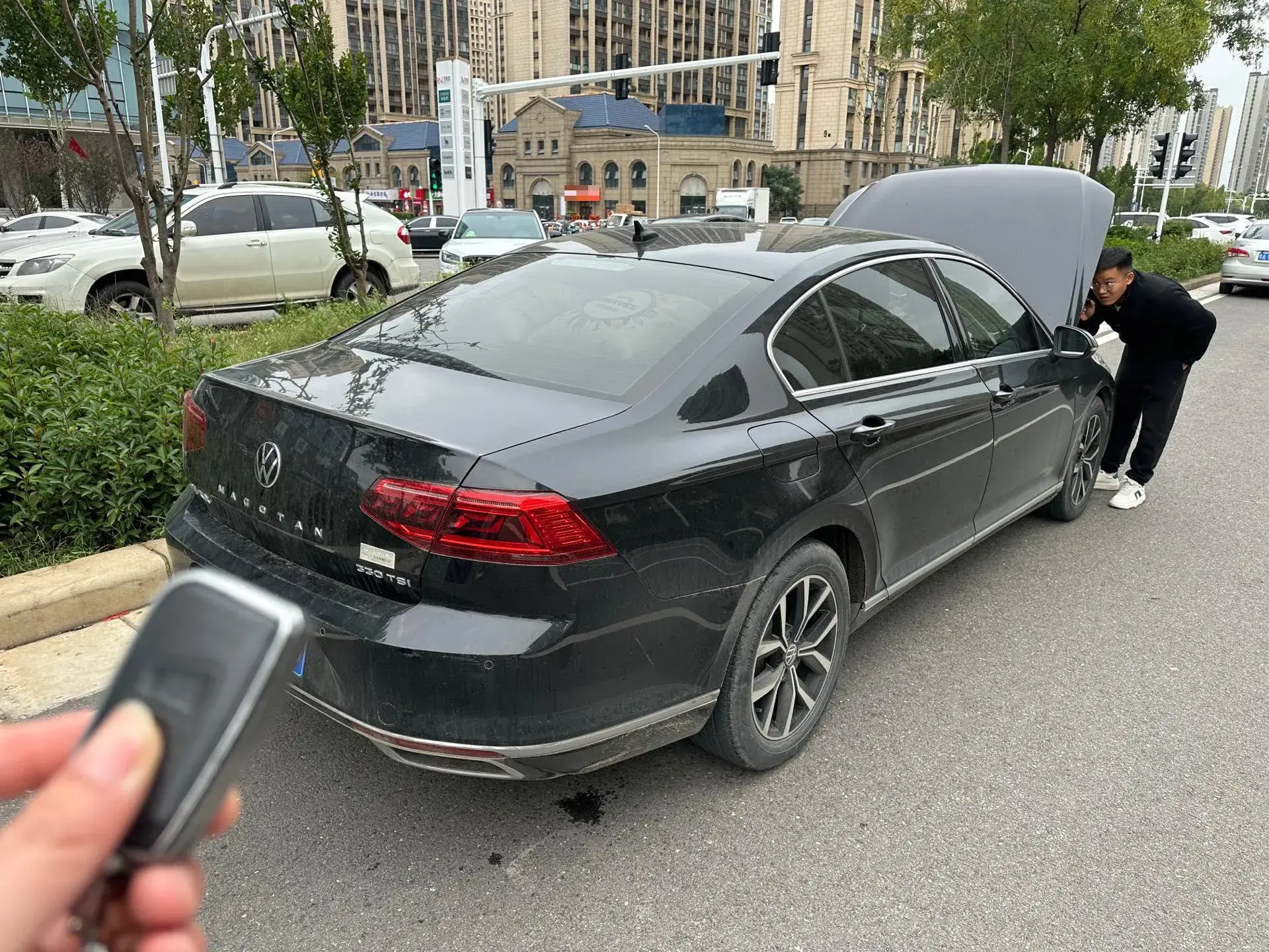 2020 VOLKSWAGEN MAGOTAN thumbnail 2