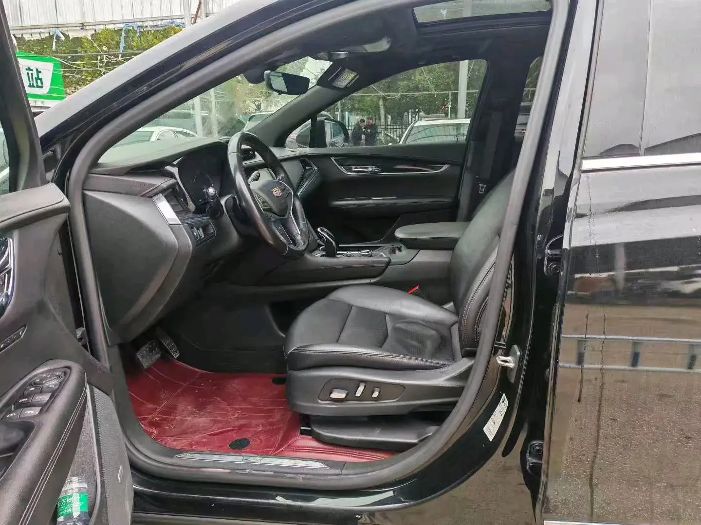 2020 CADILLAC XT5 thumbnail 4