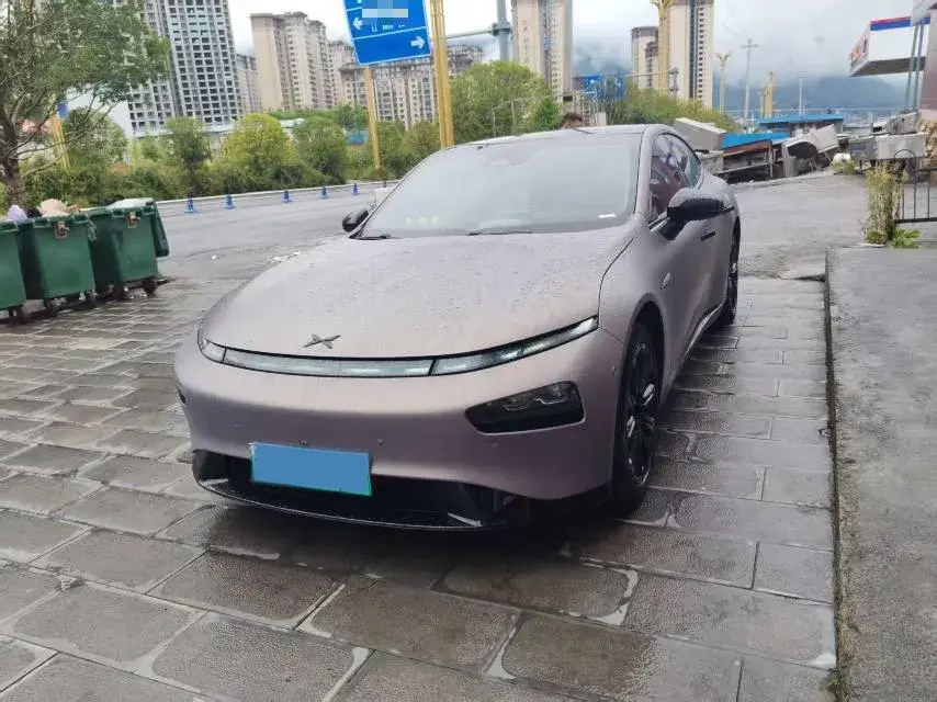 2020 XPENG P7 view 1