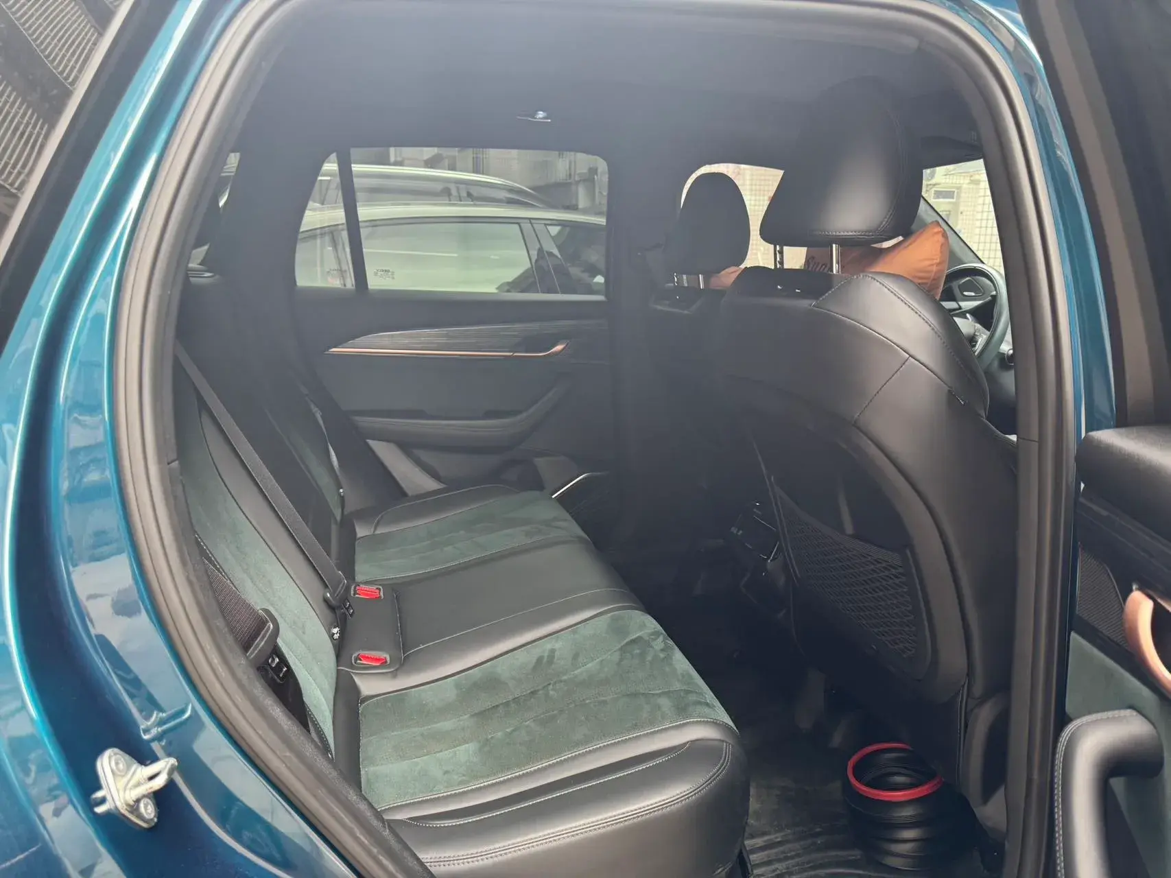 2021 GEELY MONJARO thumbnail 4