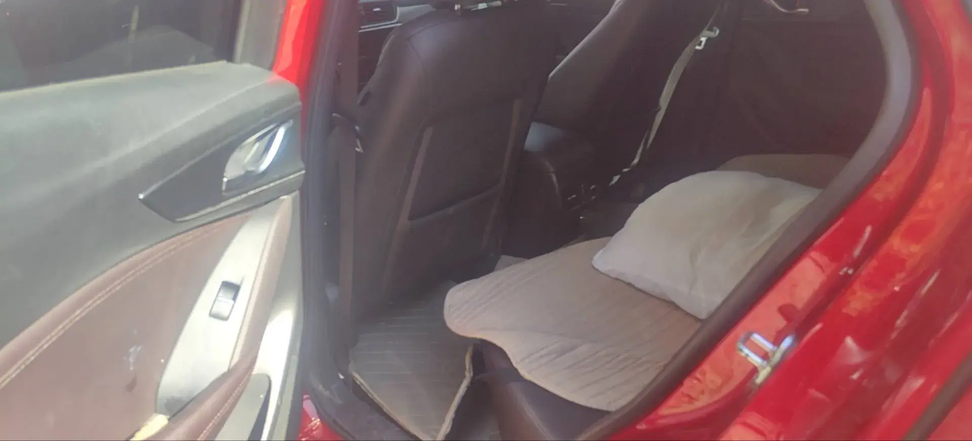 2020 MAZDA CX-4 thumbnail 4