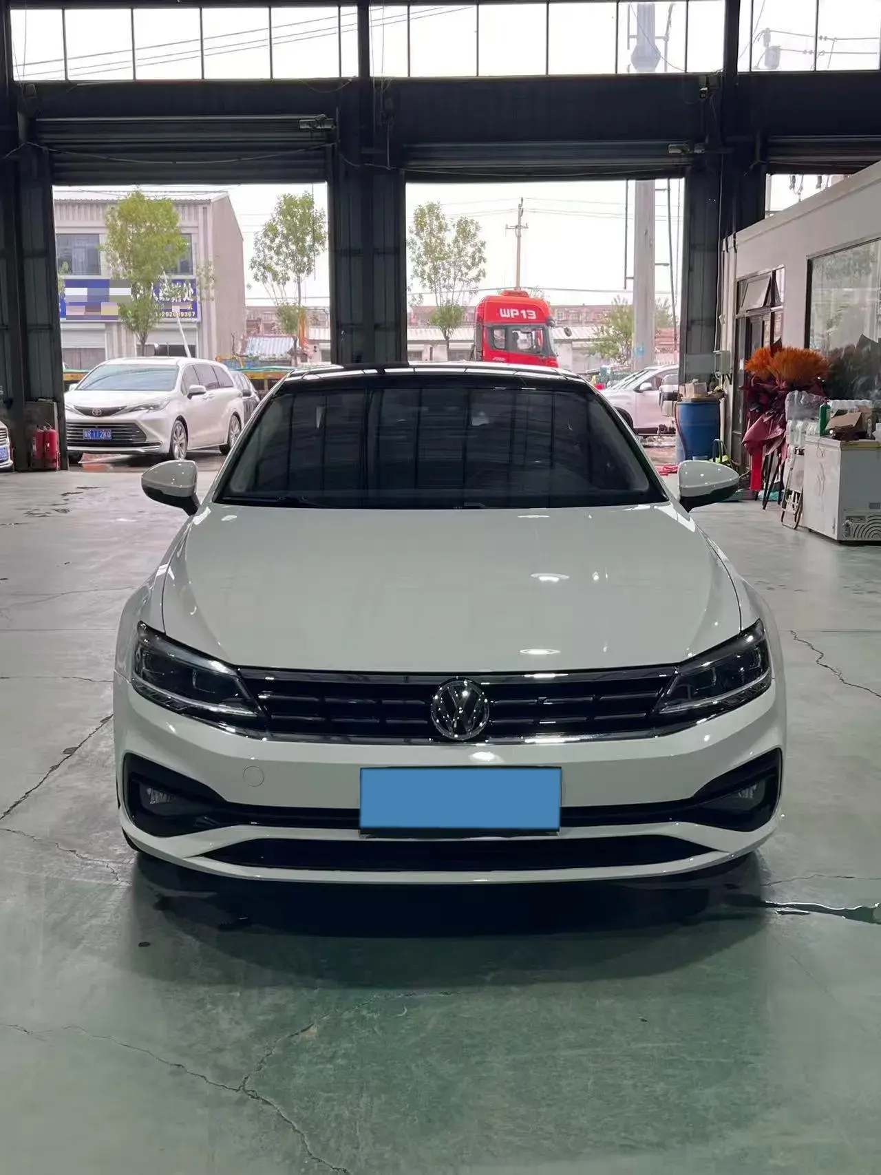 2021 VOLKSWAGEN LAMANDO thumbnail 3