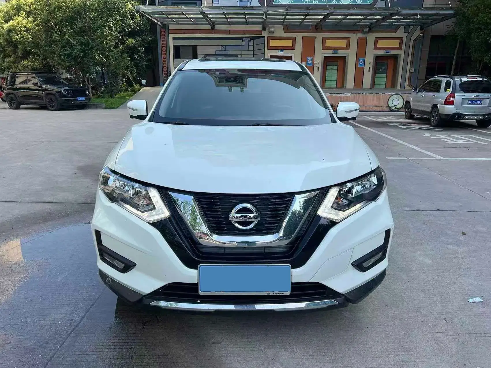 2019 NISSAN X-TRAIL thumbnail 2