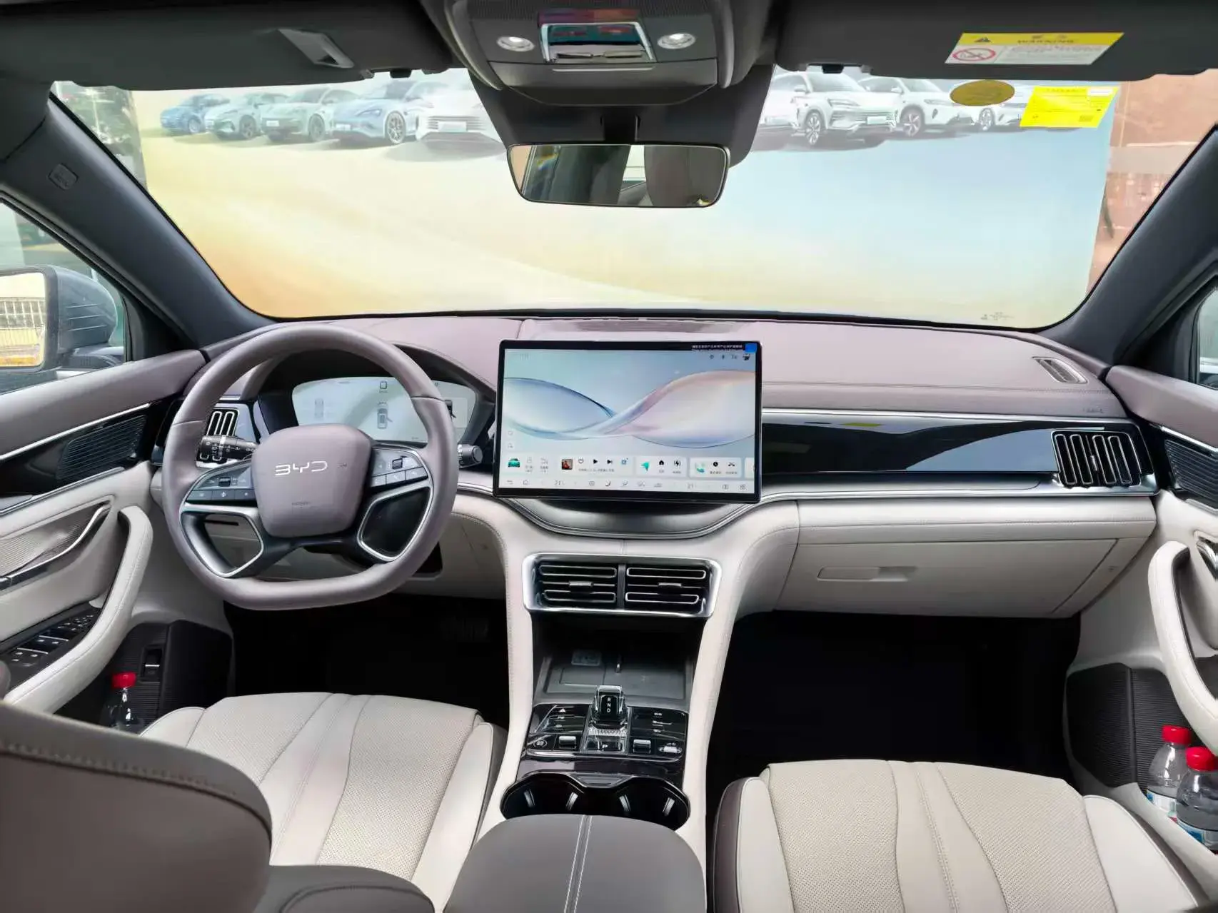 2025 BYD SONG thumbnail 4