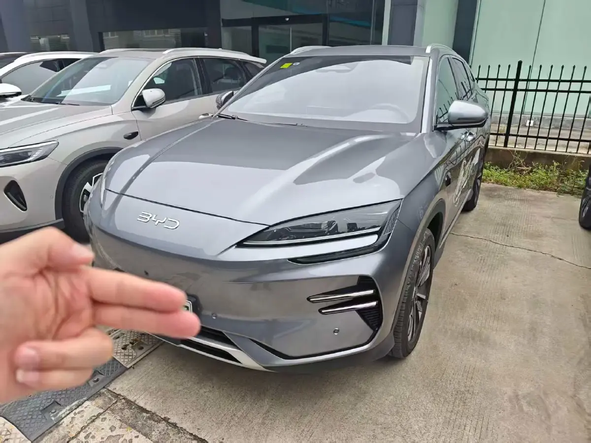 2025 BYD Song Plus BEV 71.8KWH