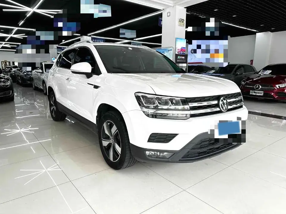 2021 VOLKSWAGEN THARU thumbnail 3