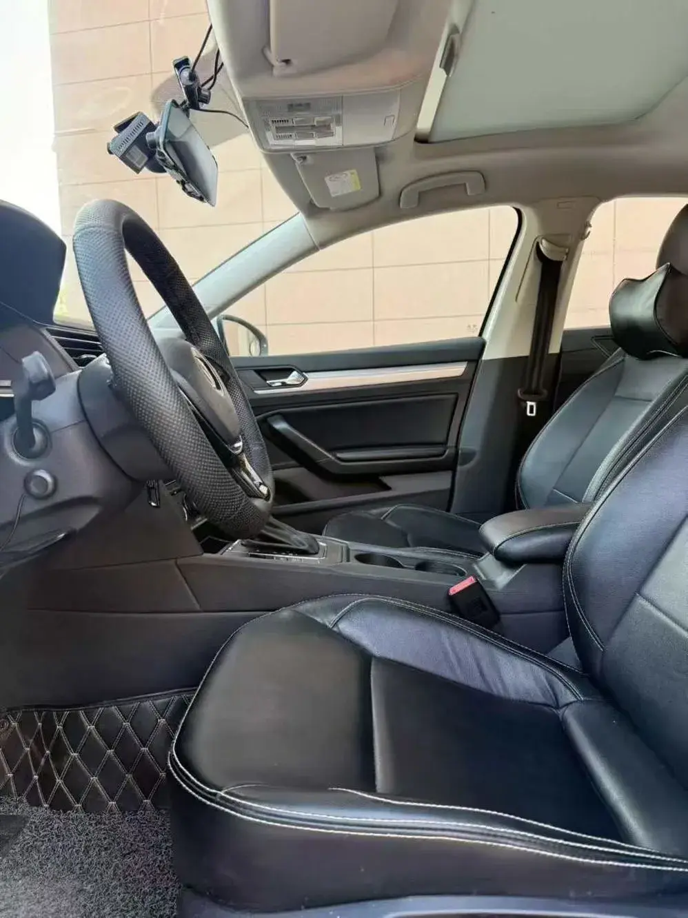 2019 VOLKSWAGEN LAMANDO thumbnail 4