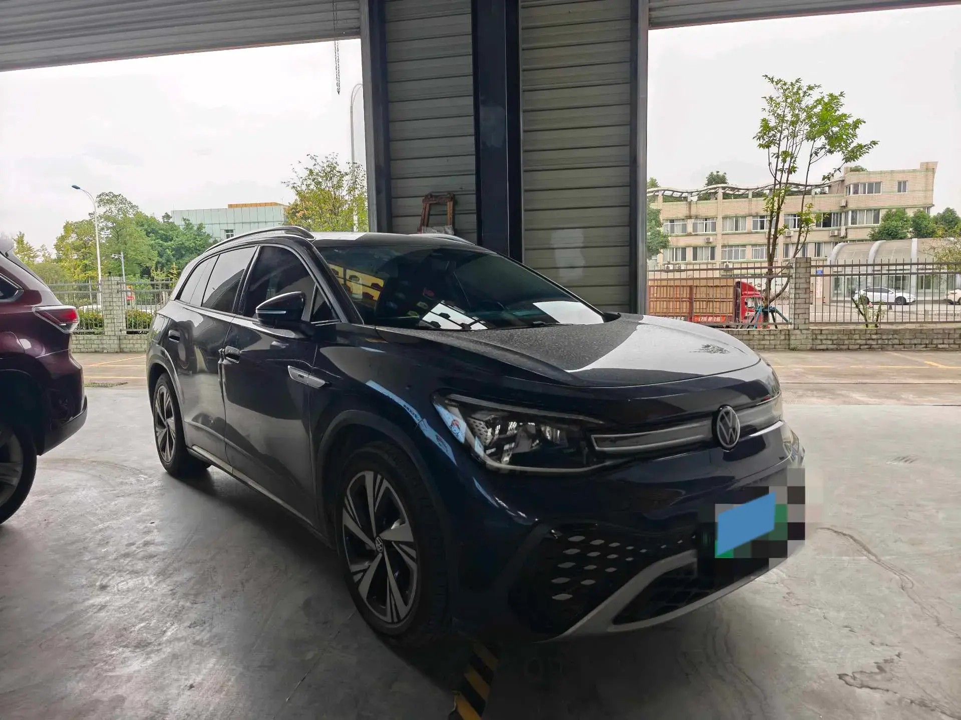 2022 VOLKSWAGEN ID.6 thumbnail 2