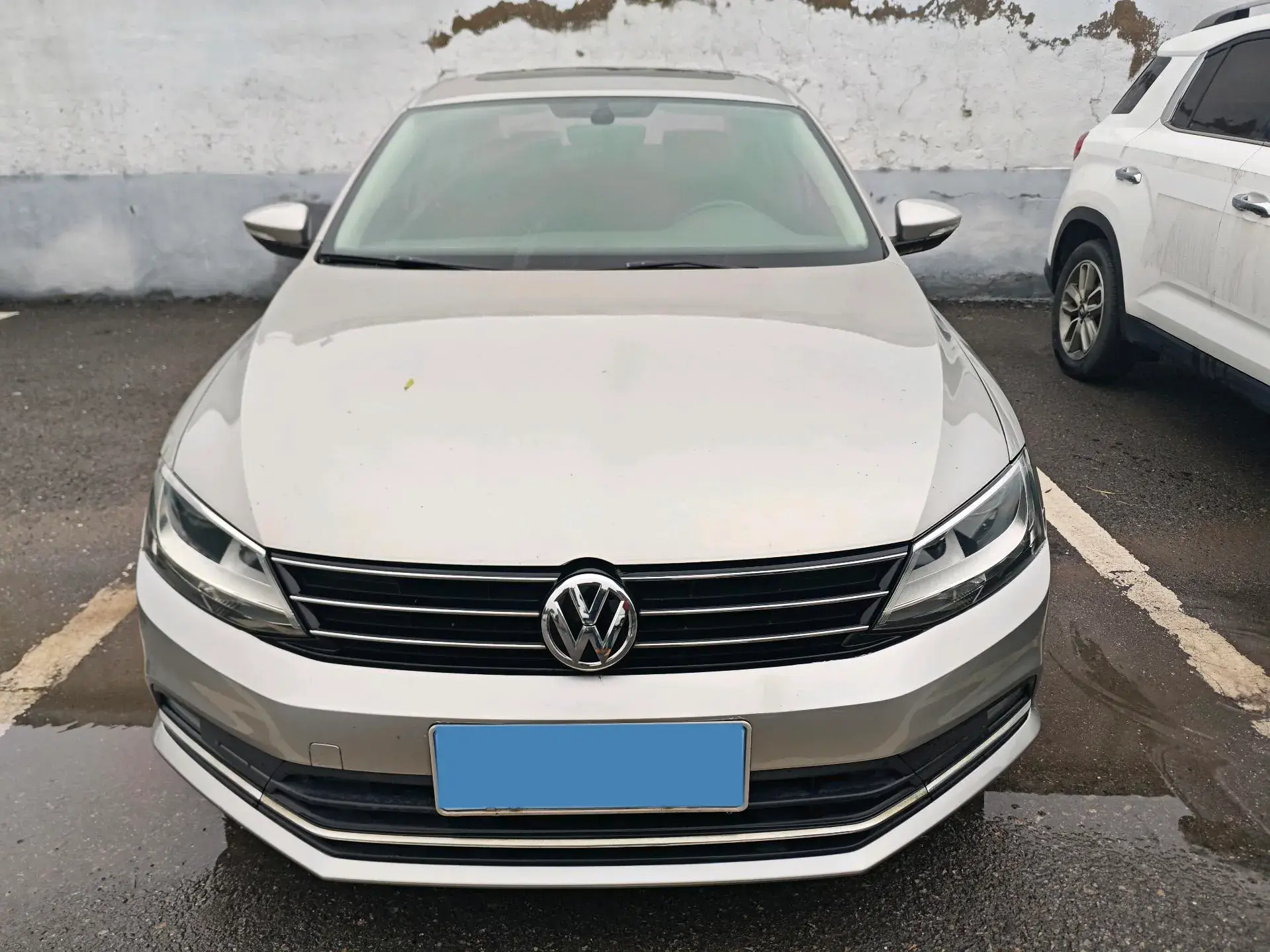 2017 VOLKSWAGEN SAGITAR thumbnail 2