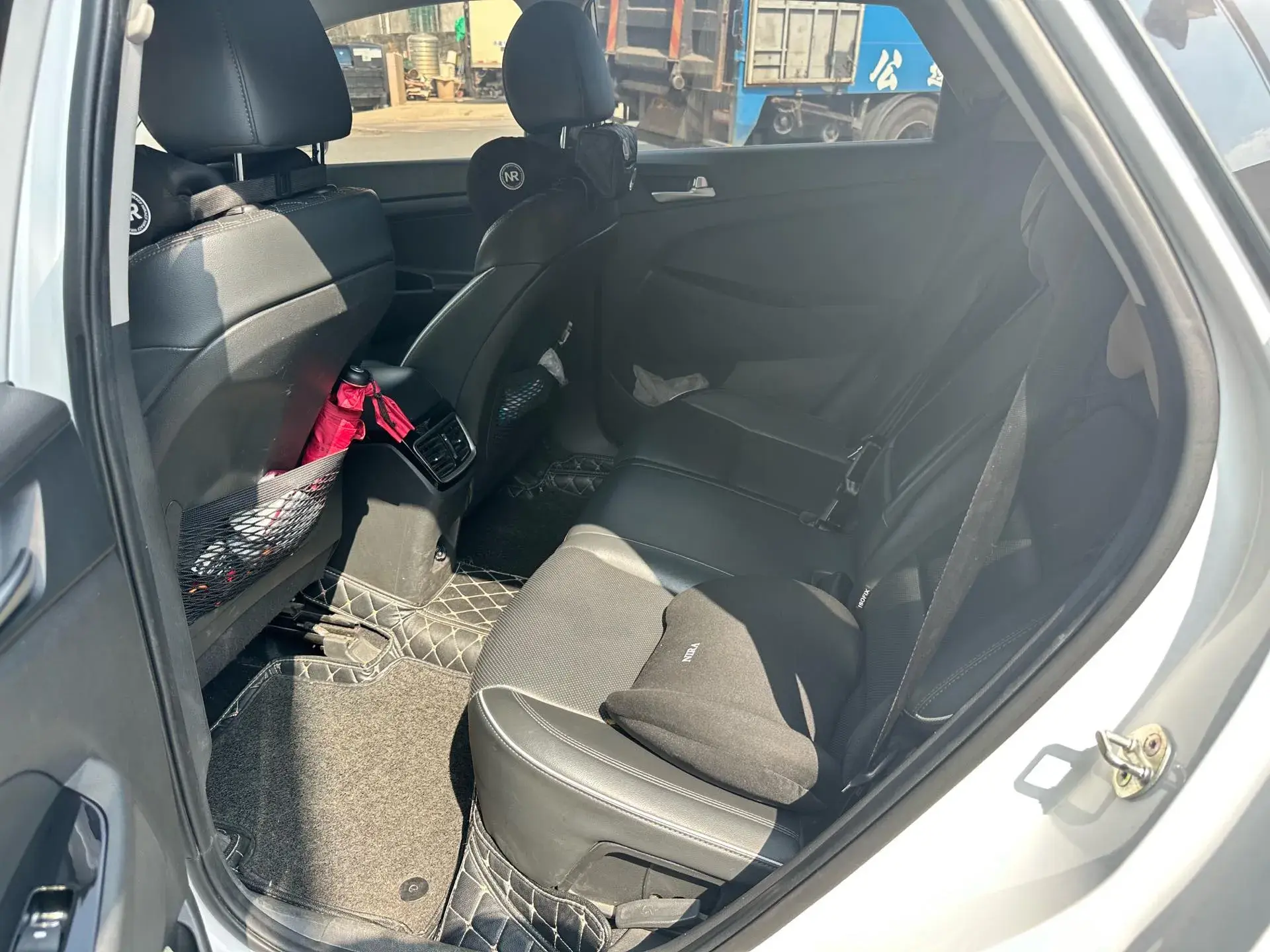 2019 HYUNDAI TUCSON thumbnail 3