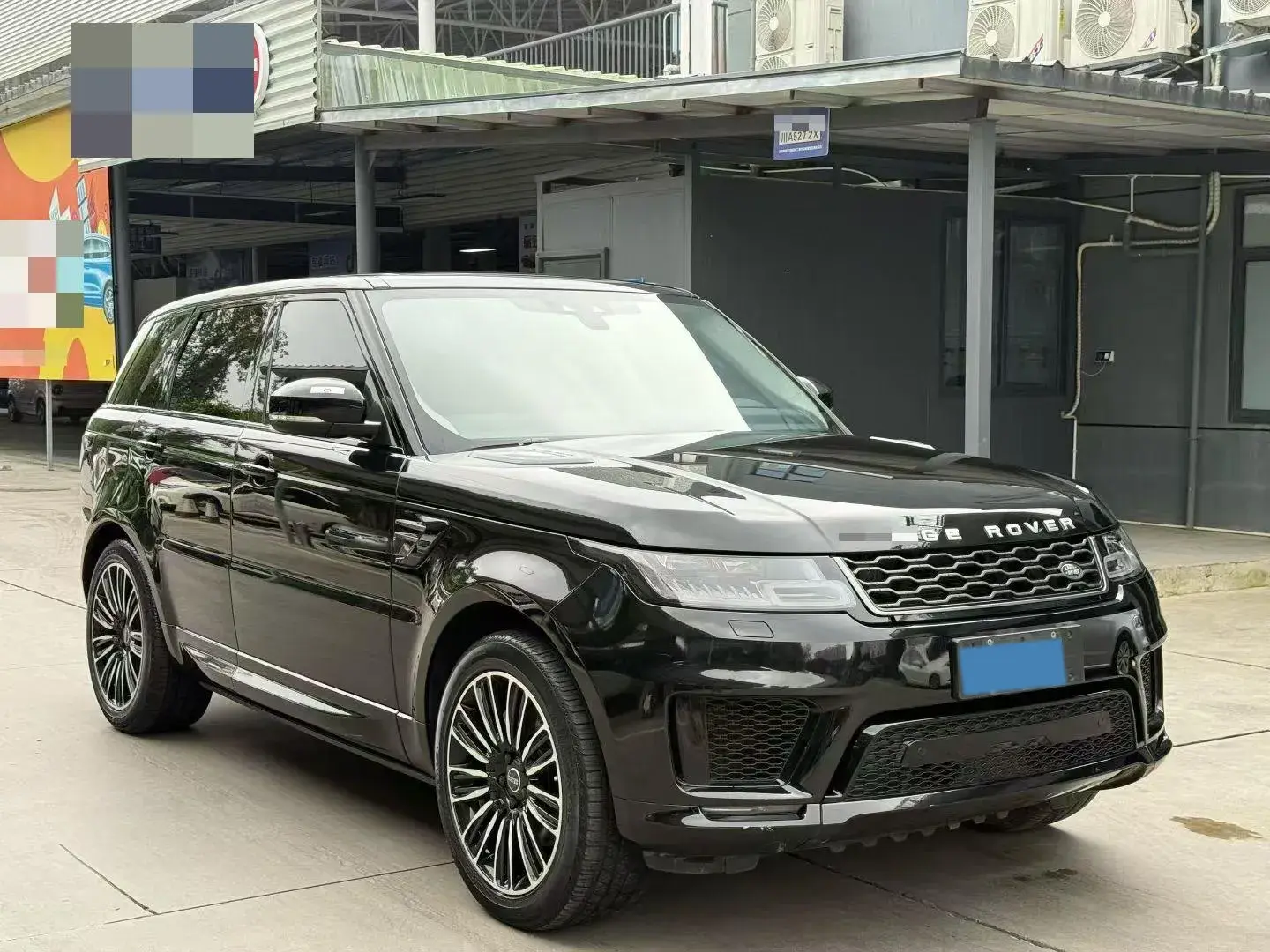 2018 LAND ROVER thumbnail 3
