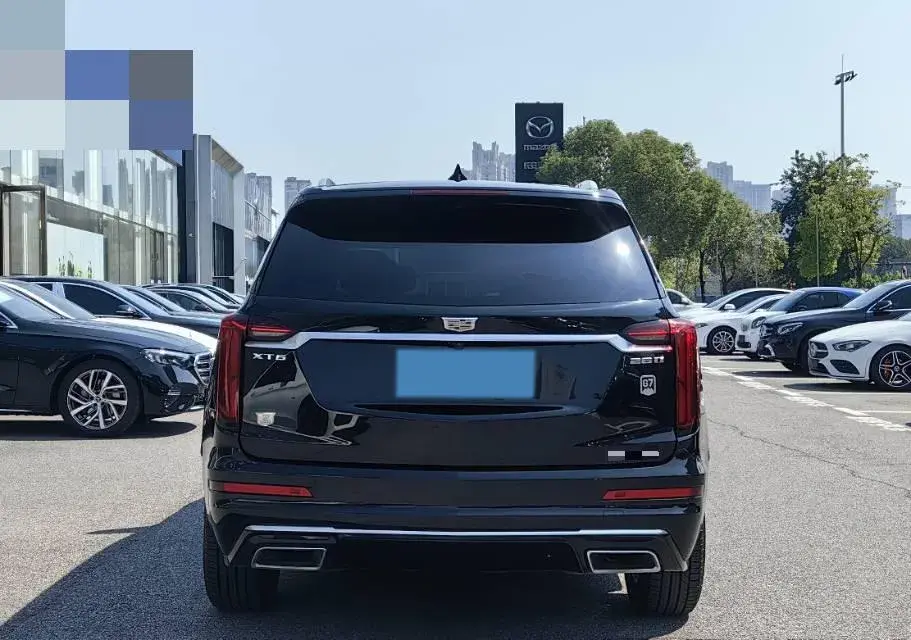 2021 CADILLAC XT6 thumbnail 4
