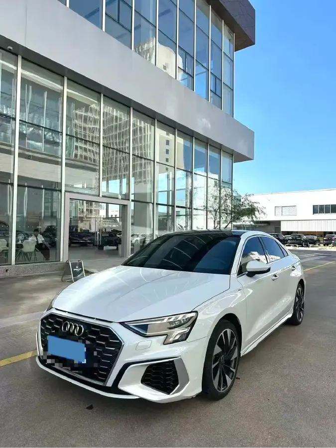 2022 Audi A3 1.4T 150HP L4 7DCT