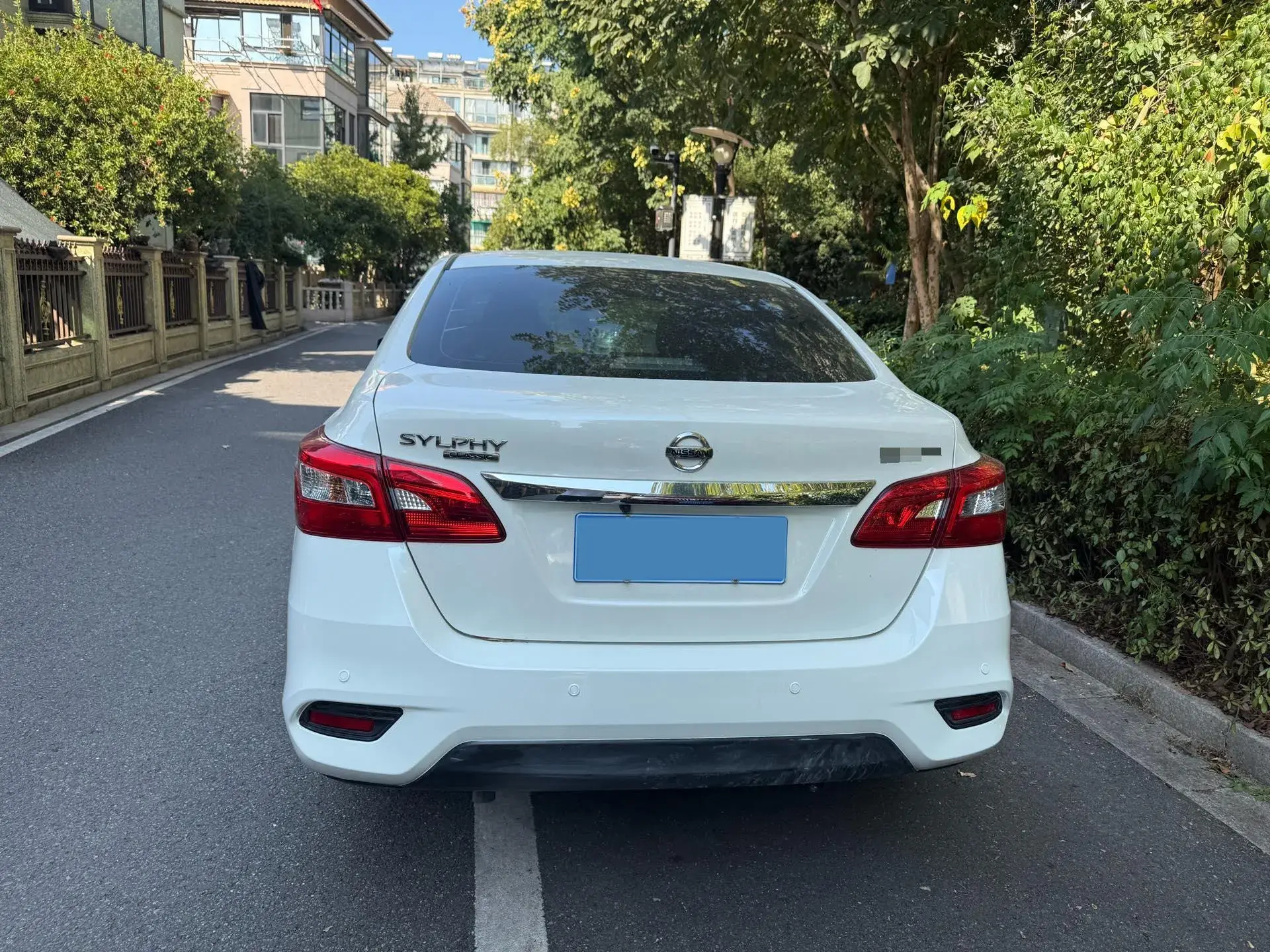 2022 NISSAN SYLPHY thumbnail 4