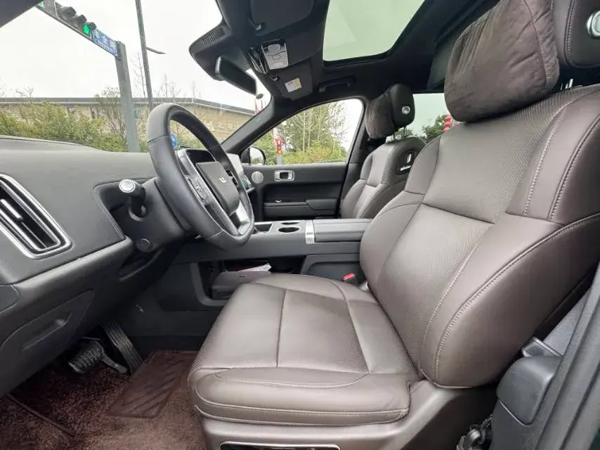 2022 LI L9 thumbnail 3