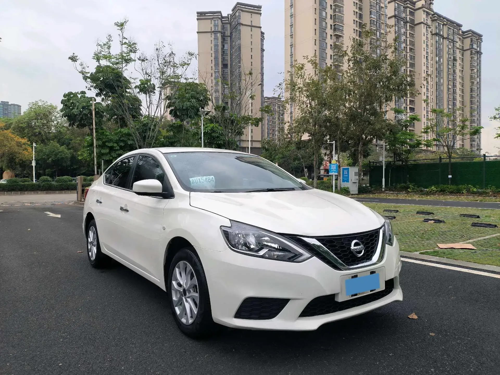 2022 NISSAN SYLPHY thumbnail 3