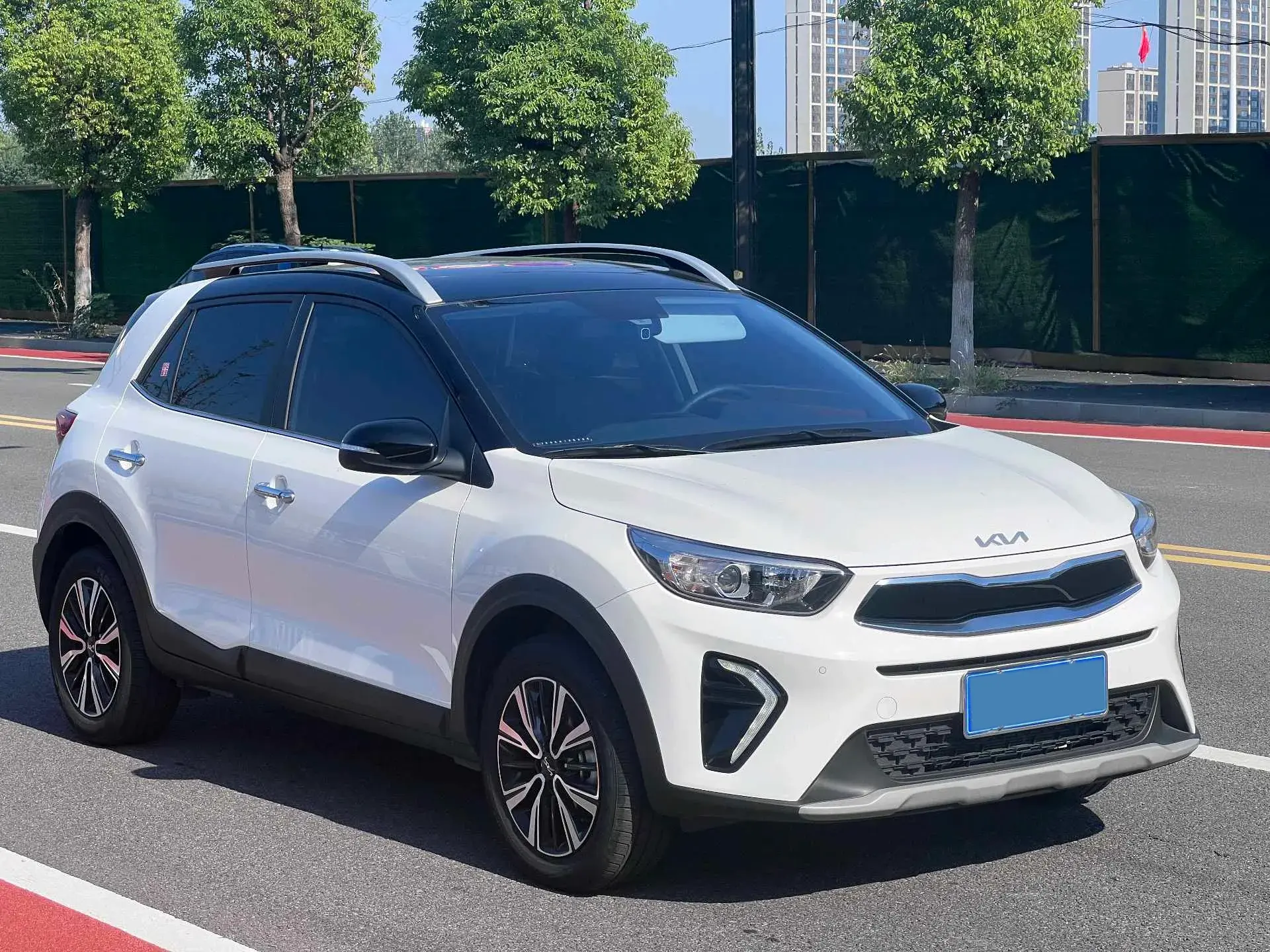 2021 KIA KX1 thumbnail 3