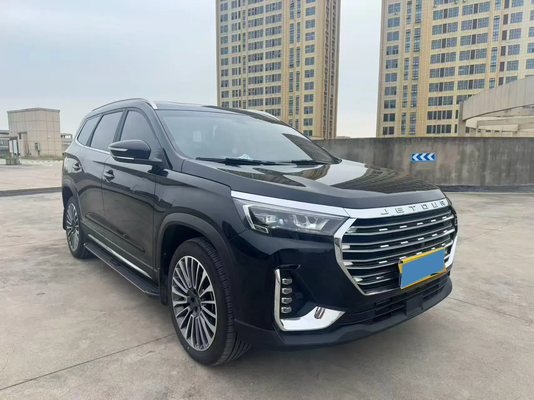 2023 JETOUR X90 thumbnail 3