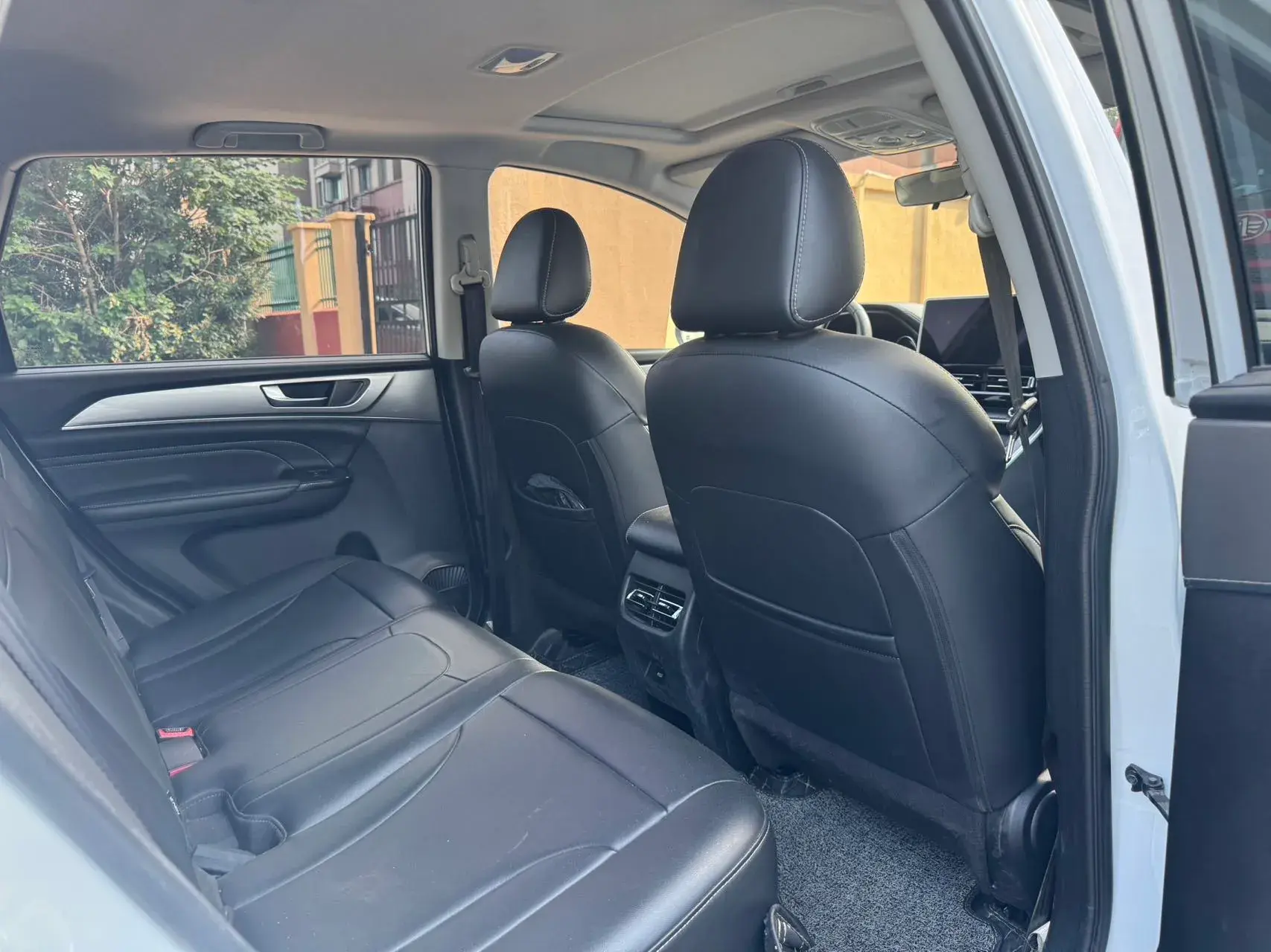 2021 HAVAL M6 thumbnail 3