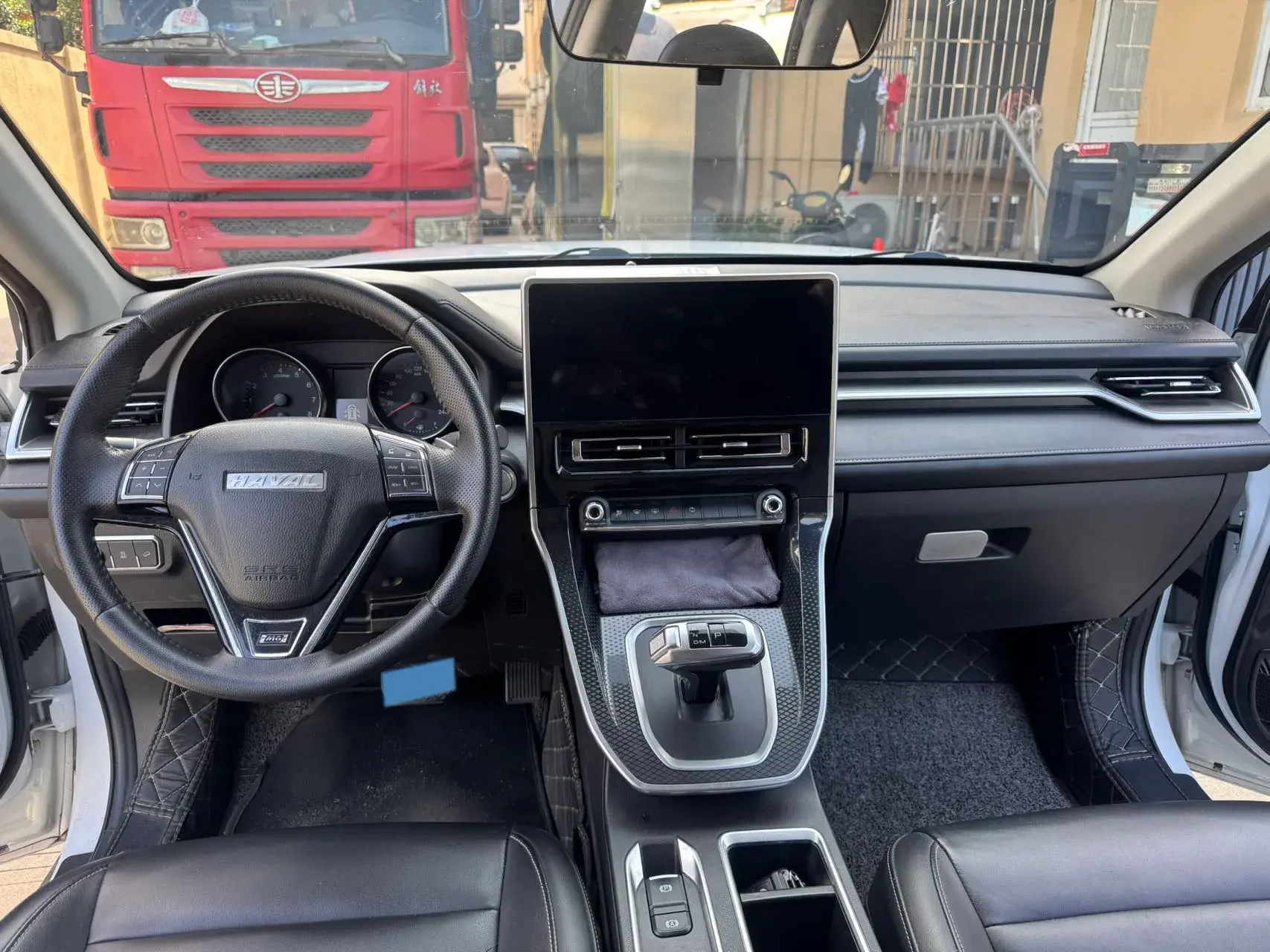 2021 HAVAL M6 thumbnail 4