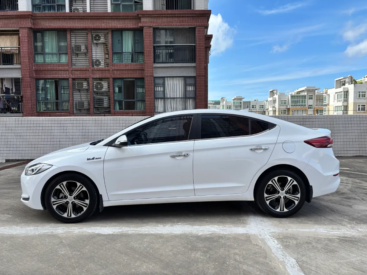 2019 Hyundai Elantra 1.4T 130HP L4 7DCT,autocango,china used car exporter,china ev exporter,chinese used car exporter,chinese used ev exporter