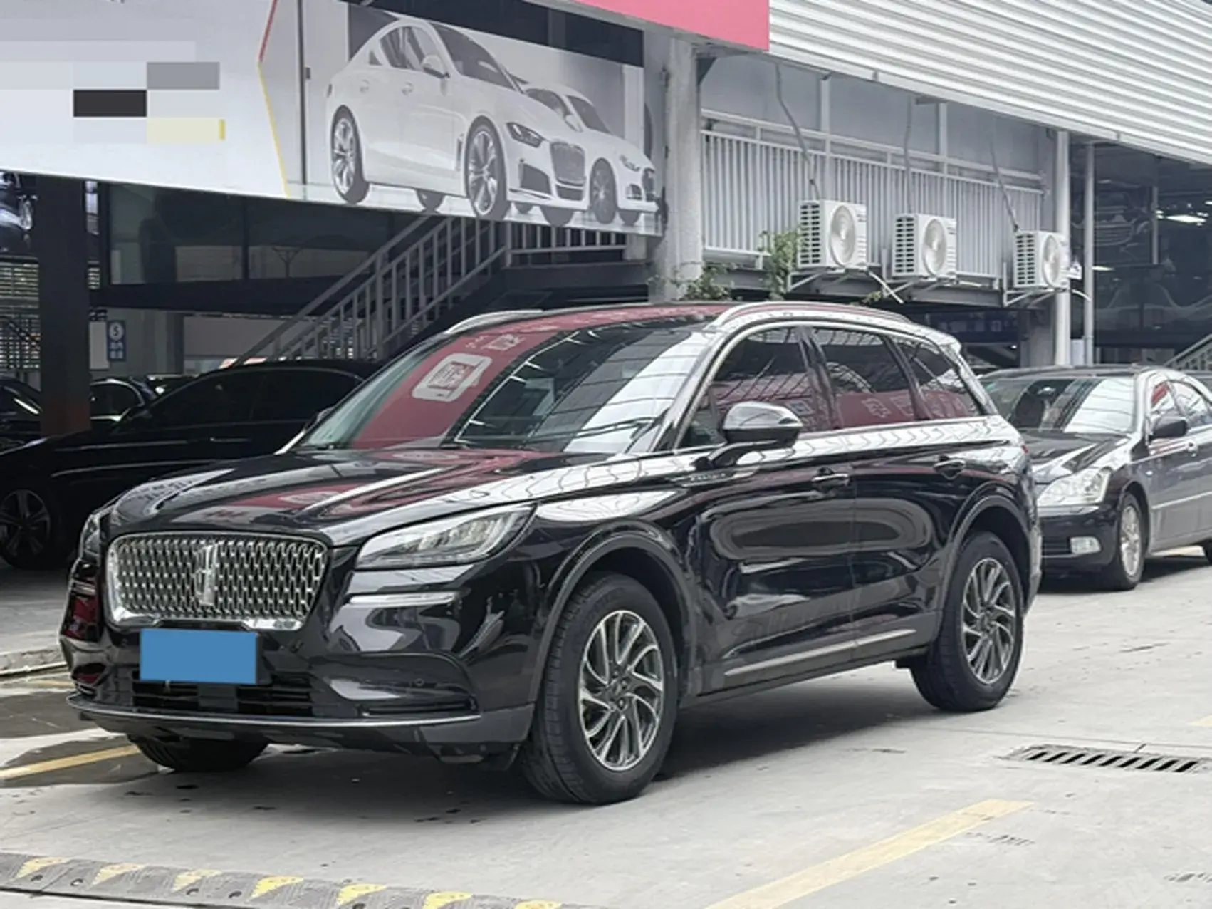 2021 LINCOLN CORSAIR view 1