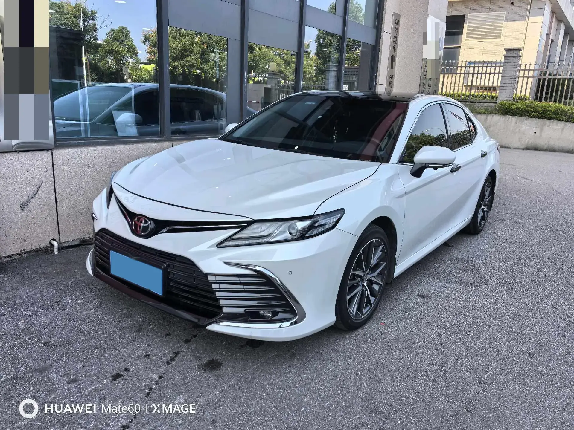 2021 TOYOTA CAMRY view 1