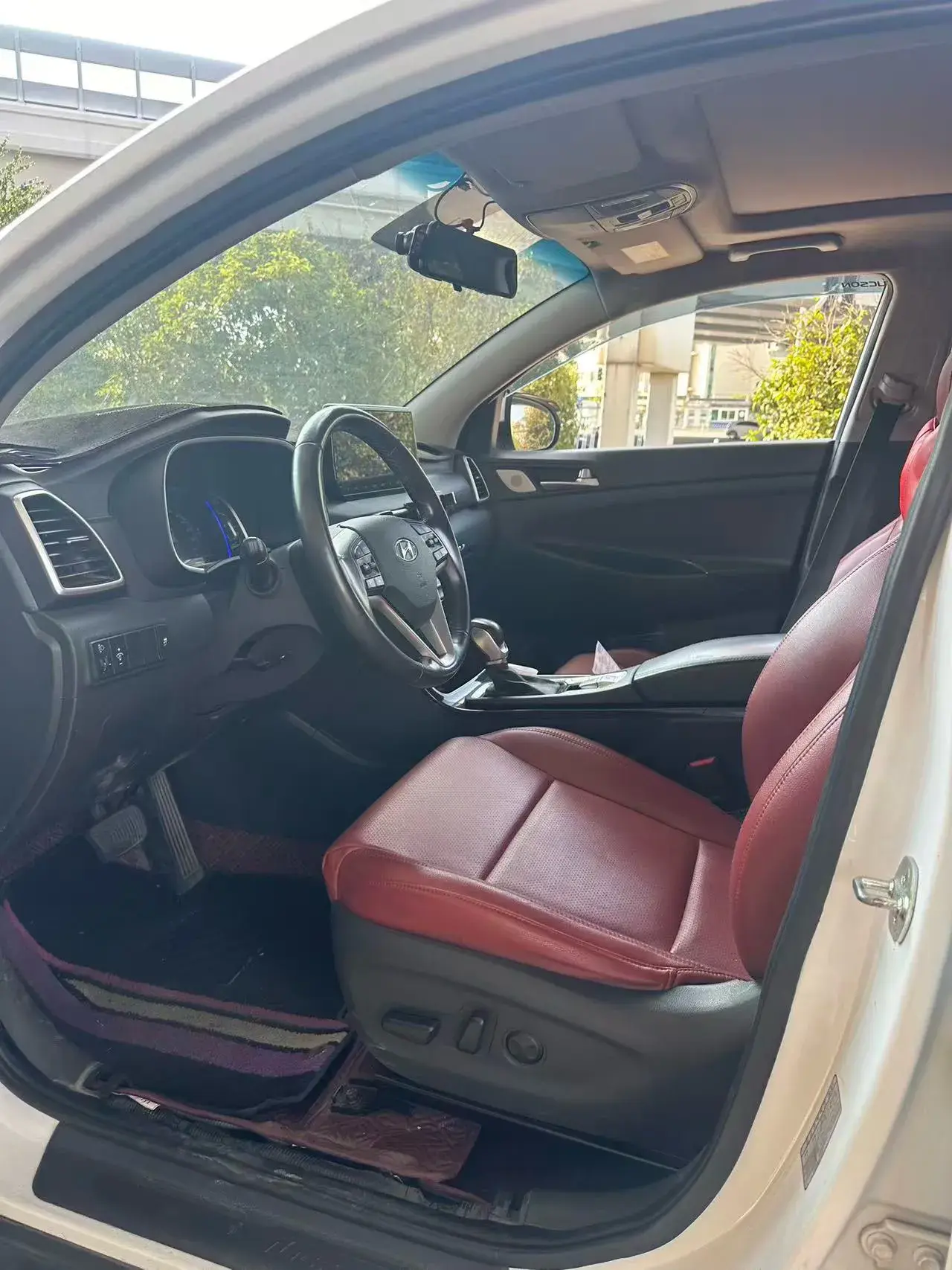 2019 HYUNDAI TUCSON thumbnail 4