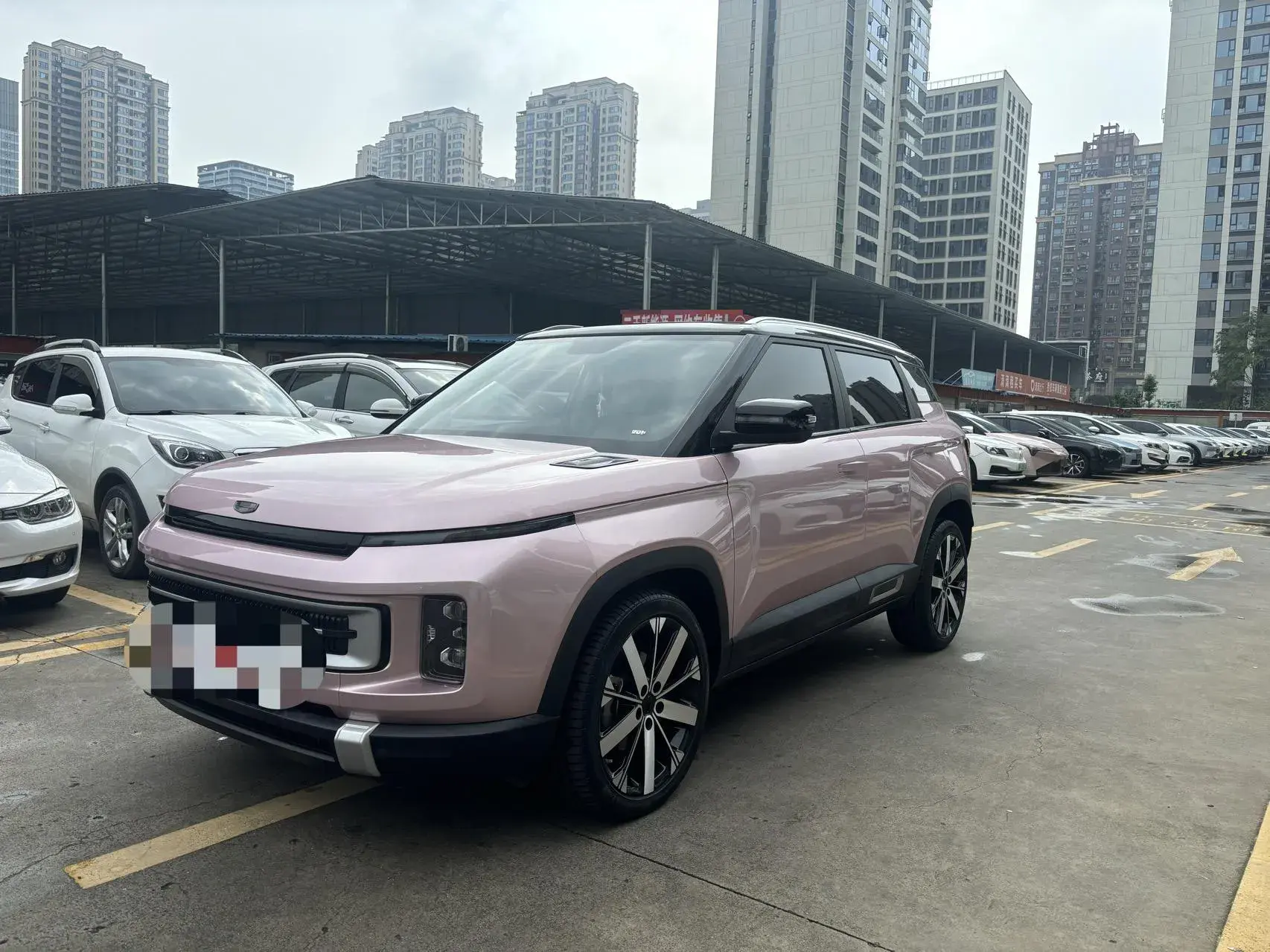 2023 GEELY ICON view 1